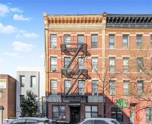 486 3rd Avenue, Brooklyn, NY, 11215 | Card Image