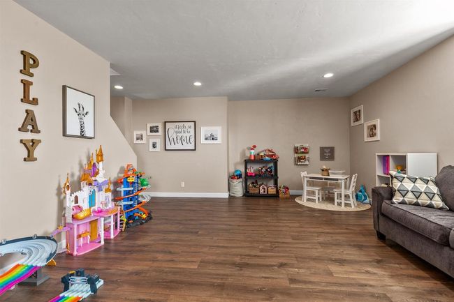 1464 Plains Avenue, House other with 4 bedrooms, 4 bathrooms and null parking in NEENAH WI | Image 55