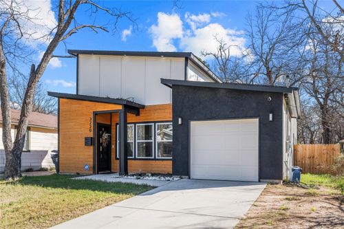 3220 Reed Ln, Dallas, TX, 75215-4418 | Card Image