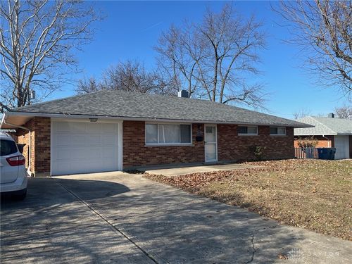 5229 Brandt Pike, Dayton, OH, 45424-6111 | Card Image