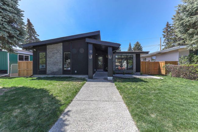 4224 Vauxhall Crescent Nw, Home with 5 bedrooms, 3 bathrooms and 2 parking in Calgary AB | Image 38