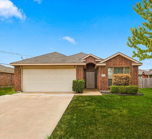 2515 Wynngate Dr, Seagoville, TX, 75159-1440 | Card Image
