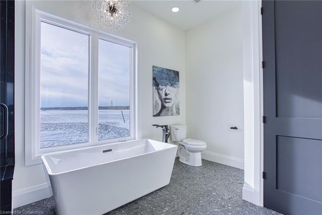 9392 Silver St, House other with 4 bedrooms, 4 bathrooms and 19 parking in Caistor Centre ON | Image 31