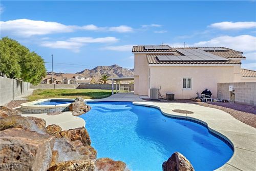 6492 Silent Pine Ave, Las Vegas, NV, 89156-7523 | Card Image