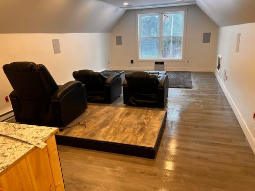 2170 Wildlife Rd, White River Junction, VT, 05001-9882 | Card Image