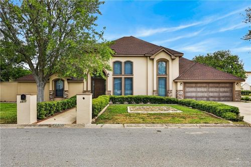 1511 Daffodil Ave, McAllen, TX, 78501-3201 | Card Image
