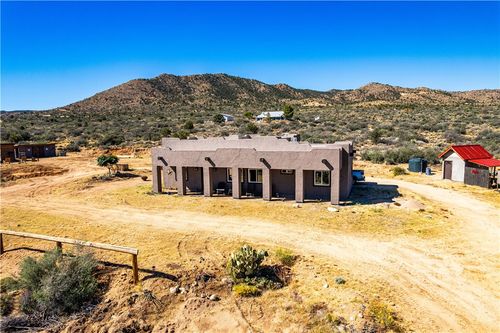 7649 N Frerichs Ranch Rd, Hackberry, AZ, 86411-7047 | Card Image
