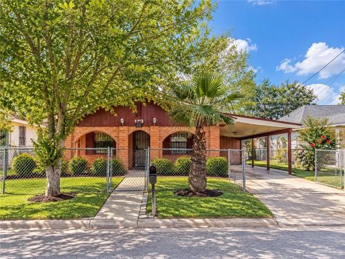 845 Roble Street, Brownsville, TX, 78521 | Card Image