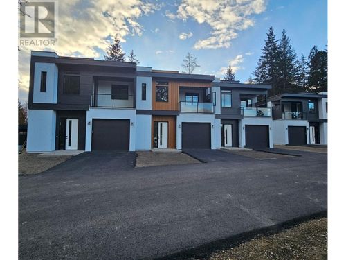 9188 Tronson Rd, Vernon, BC, V1H1E2 | Card Image