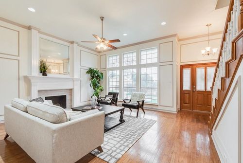 1204 Dentonshire Dr, Carrollton, TX, 75007-4868 | Card Image
