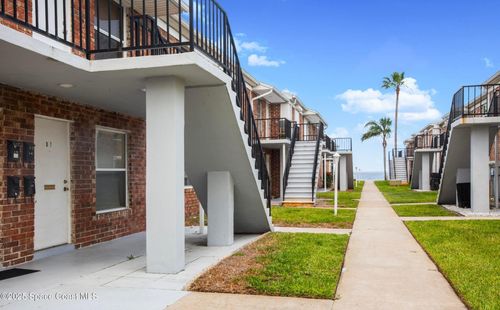 b7-190 E Olmstead Dr, Titusville, FL, 32780-5861 | Card Image