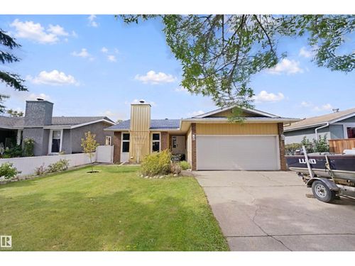 4204 40a St, House with 4 bedrooms, 3 bathrooms and null parking in Leduc AB | Card Image