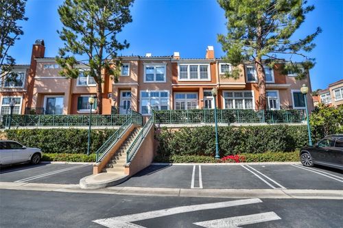 5 Arese Aisle, Irvine, CA, 92606-8354 | Card Image