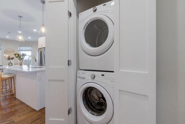 APT-2 - 1650 Columbia Rd, Condo with 3 bedrooms, 2 bathrooms and null parking in Boston MA | Image 12