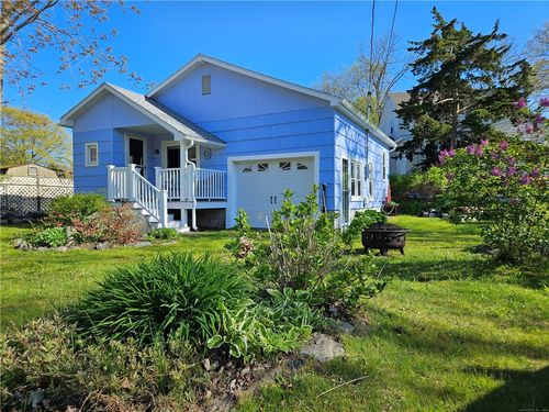 19 Lindberg Rd, Stonington, CT, 06378-2731 | Card Image