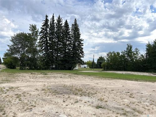 100-103 Main St, Dorintosh, SK, S0M0E6 | Card Image
