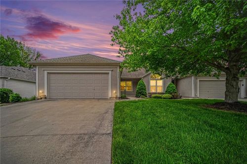 6035 Nw 79th St, Kansas City, MO, 64151-4410 | Card Image