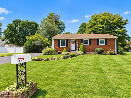 92 Louis Rd, Springfield, MA, 01118-2545 | Card Image