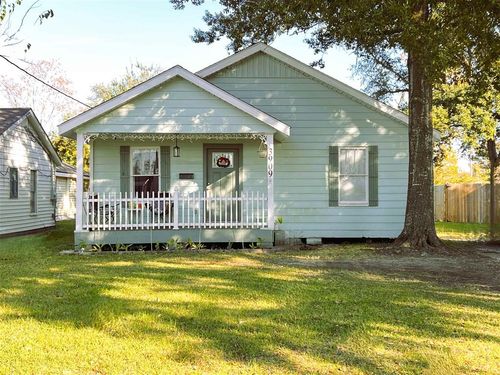 3909 Auburn St, Lake Charles, LA, 70607-3507 | Card Image
