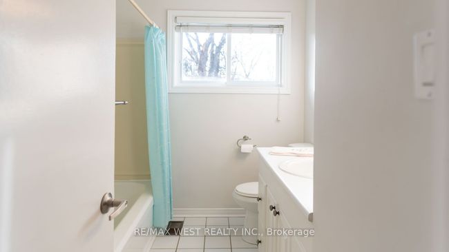 25 Norman Ave, House other with 5 bedrooms, 3 bathrooms and 4 parking in Nobleton ON | Image 20
