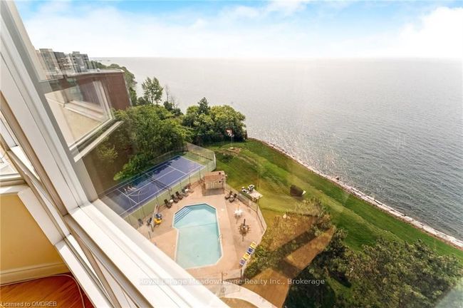 1009 - 5280 Lakeshore Rd, Condo with 2 bedrooms, 2 bathrooms and null parking in Burlington ON | Image 14