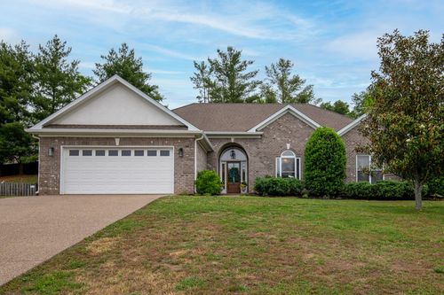 854 Loretta Dr, Goodlettsville, TN, 37072-3166 | Card Image