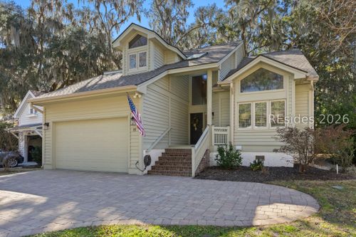 11 Wax Myrtle Ct, Hilton Head Island, SC, 29926-1051 | Card Image