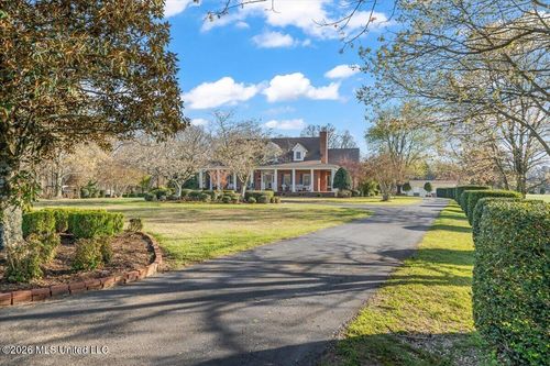 3105 Highway 72, Holly Springs, MS, 38635-9512 | Card Image