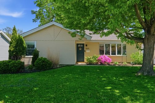 11649 S Nagle Avenue, Worth, IL, 60482 | Card Image