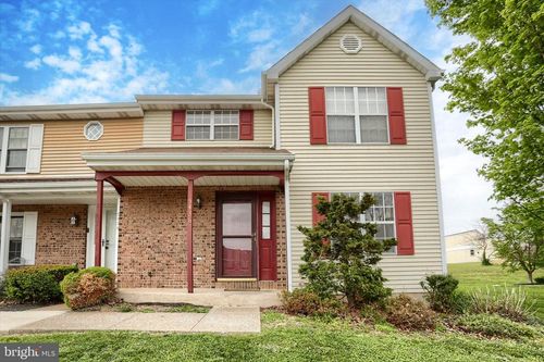 5438 Autumn Dr, HARRISBURG, PA, 17111-3758 | Card Image