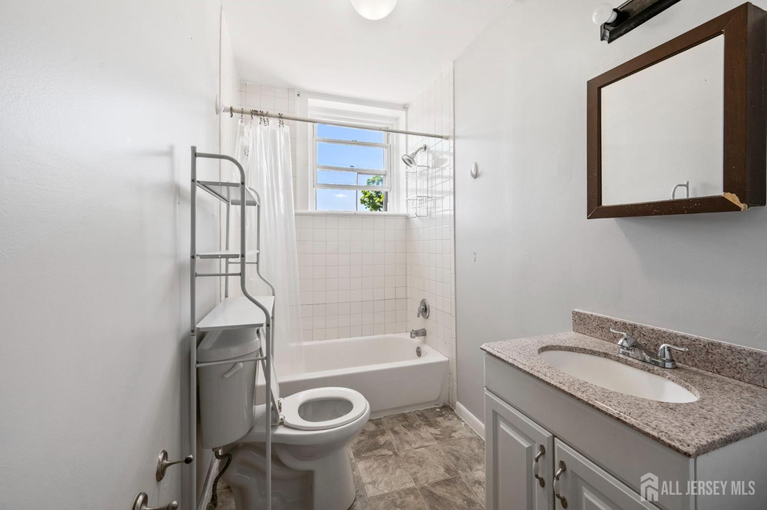 Residential Lease in Sayreville 2