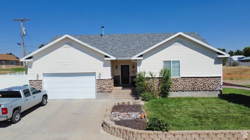 192 N 500 W, Blanding, UT, 84511-4146 | Card Image