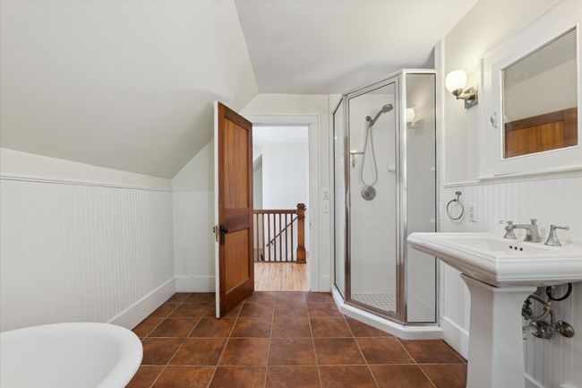 450 S 1 St St, House other with 3 bedrooms, 2 bathrooms and null parking in Ann Arbor MI | Image 34