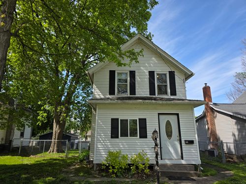 409 16th Ave, Sterling, IL, 61081-2942 | Card Image