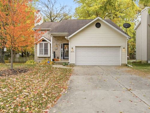 2606 Persimmon Pl, Bloomington, IL, 61701-7837 | Card Image