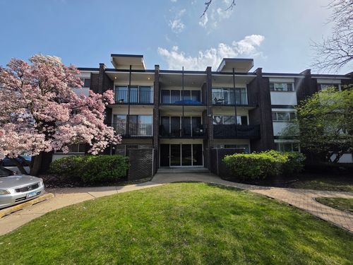 apt-201-4710 Russett Ln, Skokie, IL, 60076-1034 | Card Image