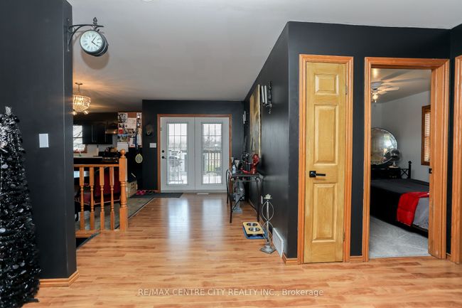 212 Queen St, House other with 4 bedrooms, 3 bathrooms and 6 parking in West Elgin ON | Image 16