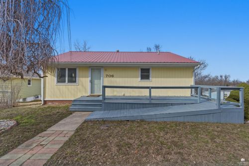 706 W Vine St, Junction City, KS, 66441-3637 | Card Image