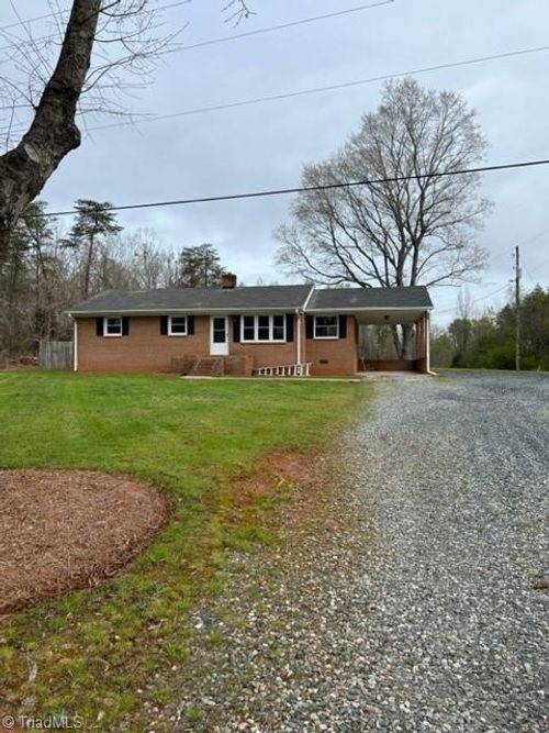 1331 Iron Works Road, Reidsville, NC, 27320 | Card Image