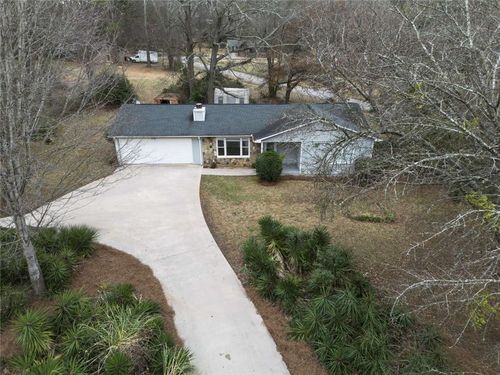 131 Martin Luther King Jr Dr, Jefferson, GA, 30549-1368 | Card Image