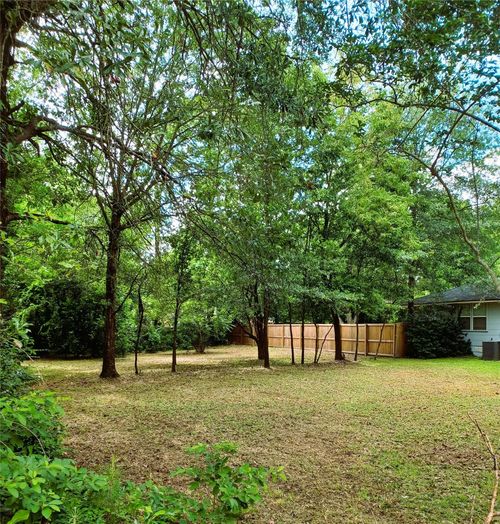 209 Cheek St, Mineola, TX, 75773-1514 | Card Image