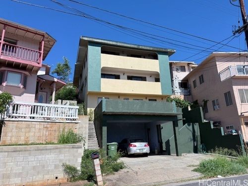 1087 Wiliki Dr, Honolulu, HI, 96818-2823 | Card Image