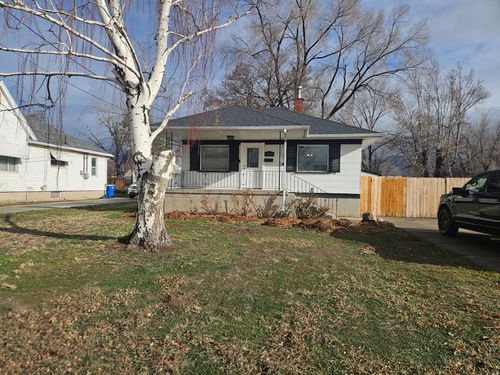 7961 Pioneer St, Midvale, UT, 84047-7418 | Card Image