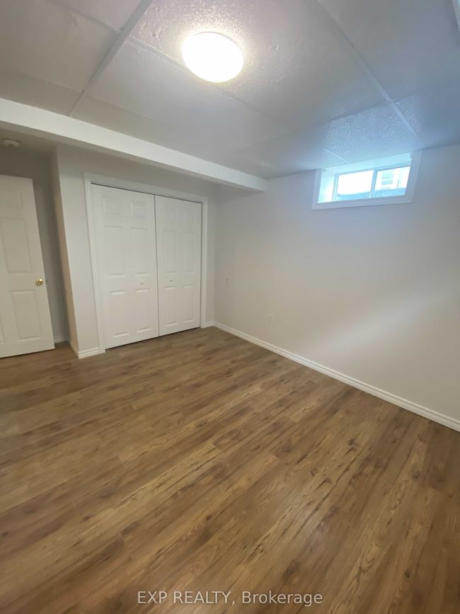 612 Romaine St, House other with 10 bedrooms, 5 bathrooms and 4 parking in Peterborough ON | Image 29