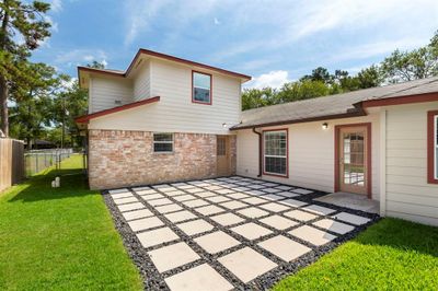 20596 Lakeside Drive, House other with 5 bedrooms, 3 bathrooms and null parking in Porter TX | Image 3