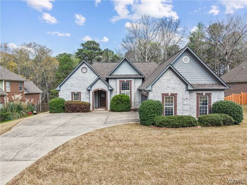 221 Park Lake Trce, HELENA, AL, 35080-3471 | Card Image
