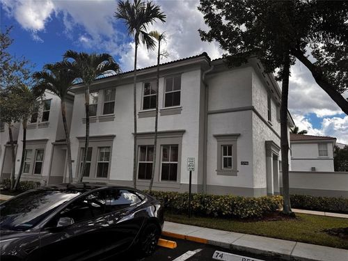 15746 Sw 41st St, Miramar, FL, 33027-4812 | Card Image