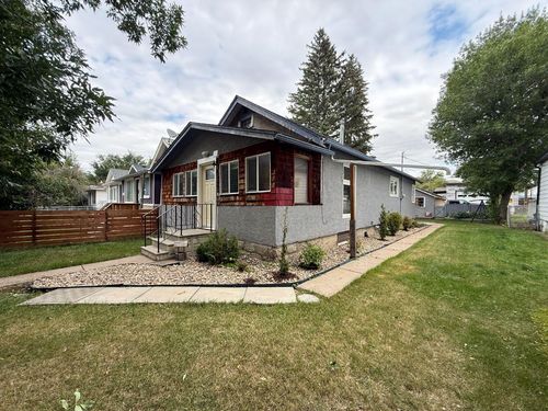 358 2 St E, Drumheller, AB, T0J0Y4 | Card Image