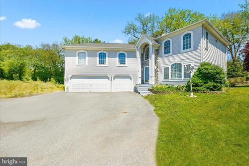 11507 Rolling Green Ct, HAGERSTOWN, MD, 21742-3130 | Card Image
