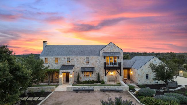 2194 Boot Ranch Cir, House other with 6 bedrooms, 7 bathrooms and null parking in Fredericksburg TX | Image 30